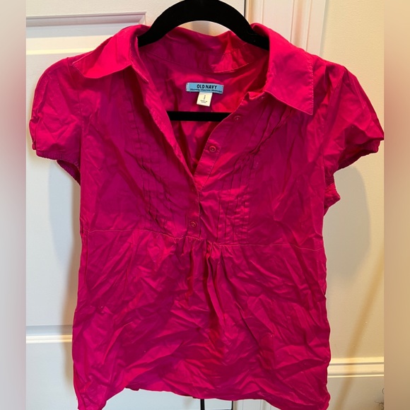 Button down, Old Navy, deep pink maternity blouse - Picture 3 of 5